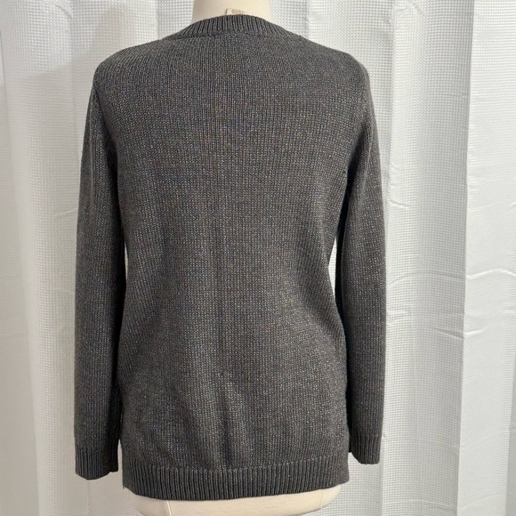 Faded Glory Women's V-Neck Long Sleeve Pull-on Cable Knit Sweater, Gray/Metallic - Picture 5 of 5